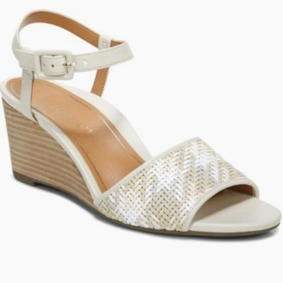 Vionic Cream Wedge Heels - Picture 13 of 13